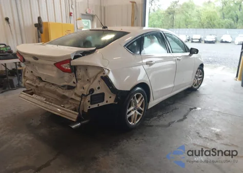 2016 Ford Fusion Se z USA, uszkodzony, nr VIN 3FA6P0HD1GR162619